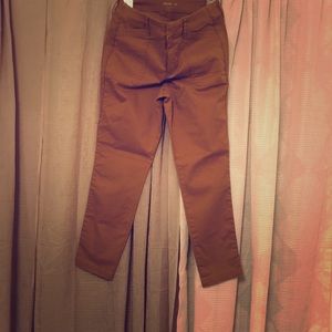 Old Navy Pixie Cut Pants, Size 8! Never worn!